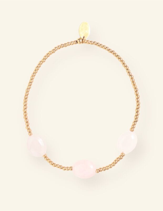 Handgemaakte stainless steel sieraden van Mable Happiness, met kleurrijke stenen die elke outfit opvrolijken