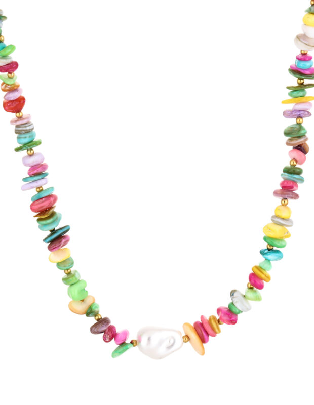 Kleurrijke kralenketting met pareldetail – dames sieraden zomer 2025