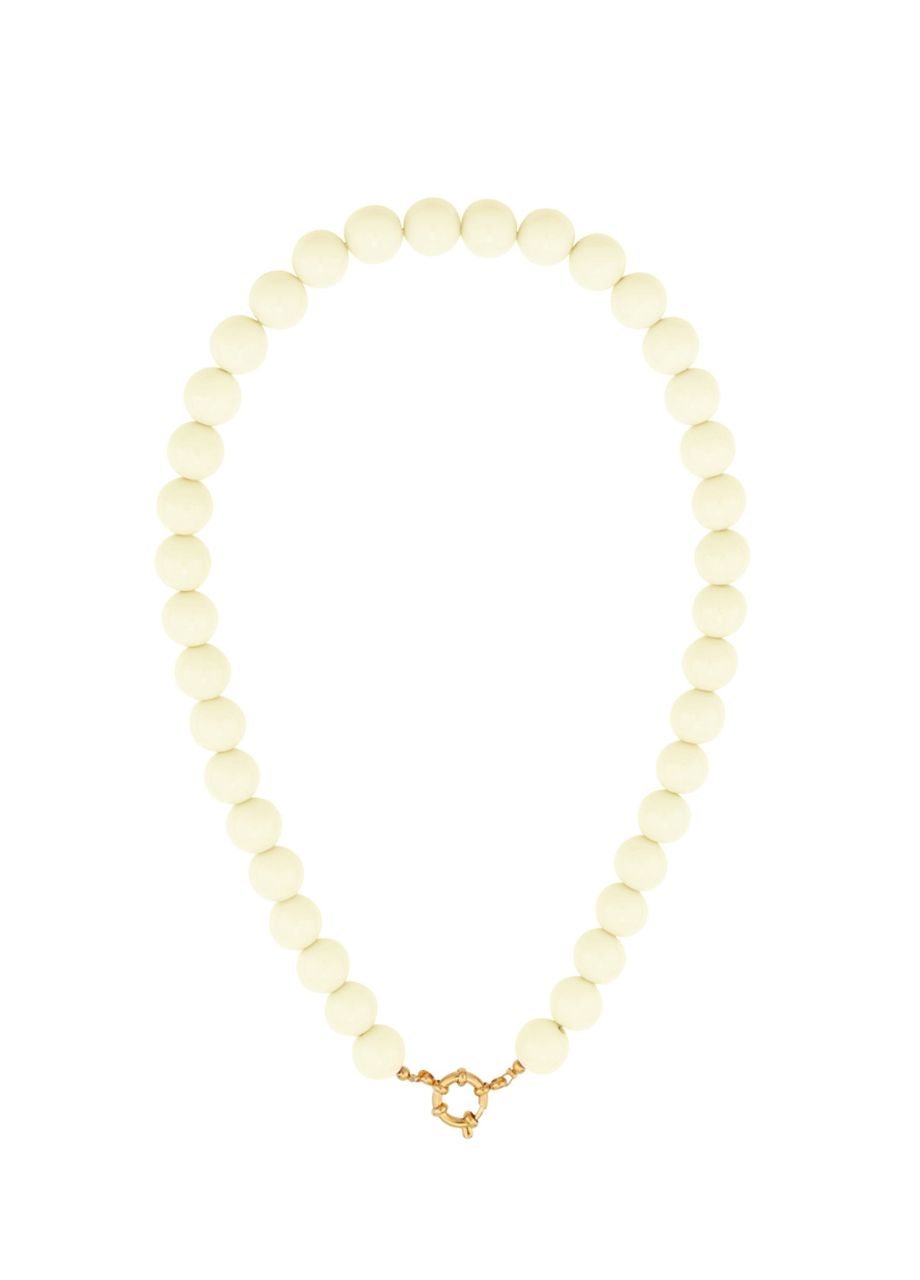 Kralenketting wit Kralenketting wit met sluiting en bedeloptie – So Lucky