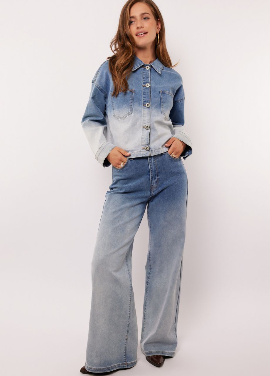 Fluresk Marenna Jacket met ombre wassing, denim kleur en comfortabele pasvorm