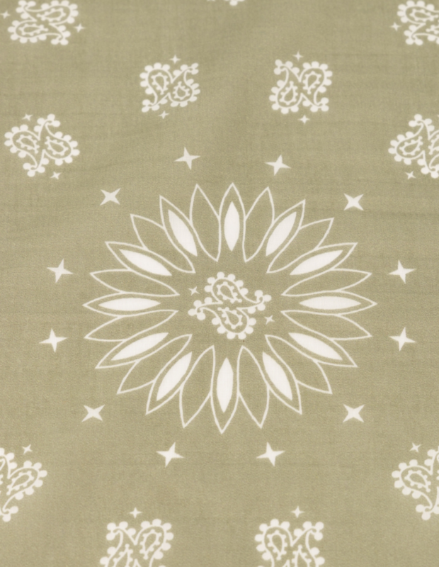 Sjaal Astrid Olijfgroen detail van de stof – So Lucky