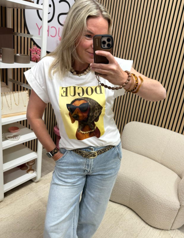 T-shirt Dogue bruin boordje met hondenprint – So Lucky