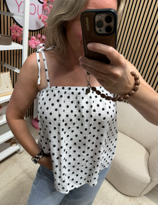 Witte mousseline top met zwarte polka dots – So Lucky